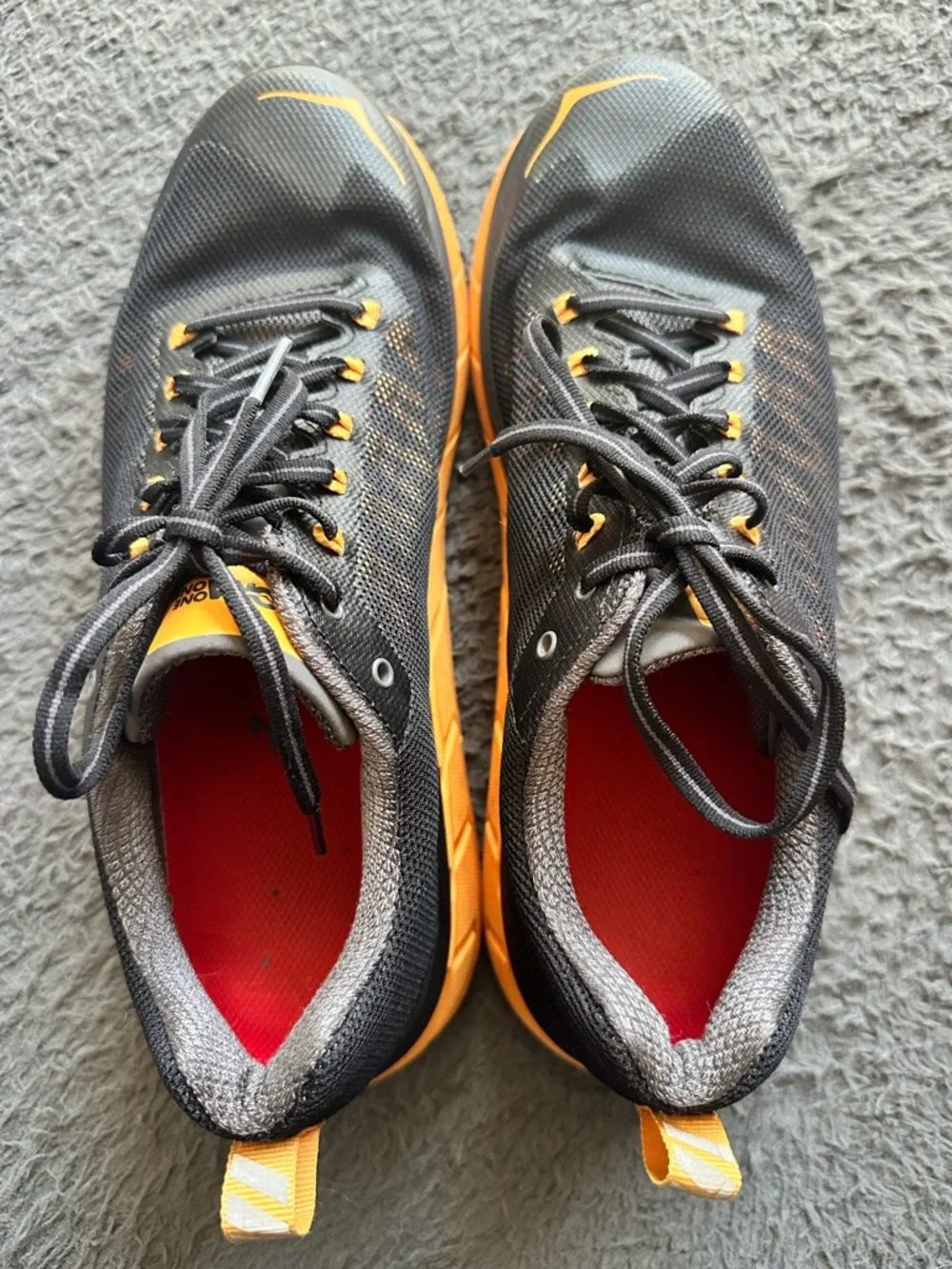 Hoka One One Challenger ATR 4 Men’s Size 10 Orange and Black - Picture 2 of 6